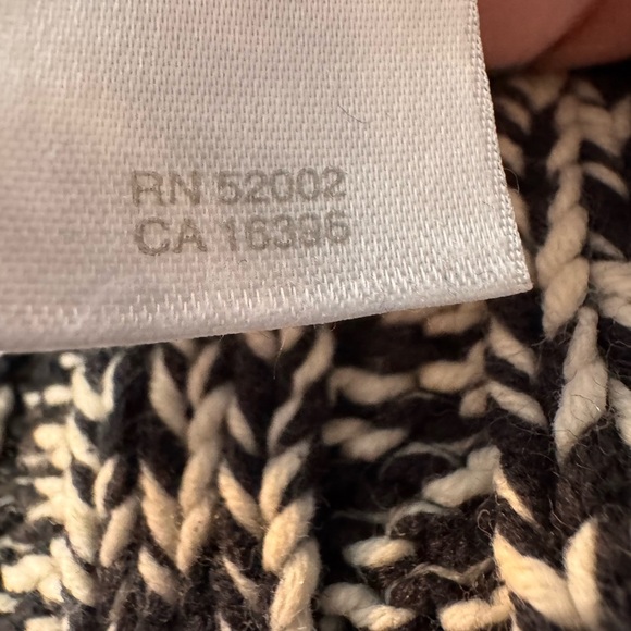 Liz Claiborne Vintage Black and White Turtleneck Neck Sweater - Picture 9 of 9